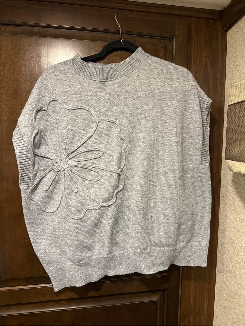 Light Gray Floral Appliqué Crewneck Sweater